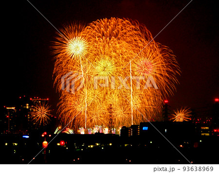 大阪・伊丹空港からの2022年（令和4年）なにわ淀川花火大会 93638969
