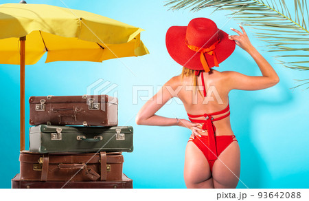Woman with red swimsuit ready for the summer 93642088