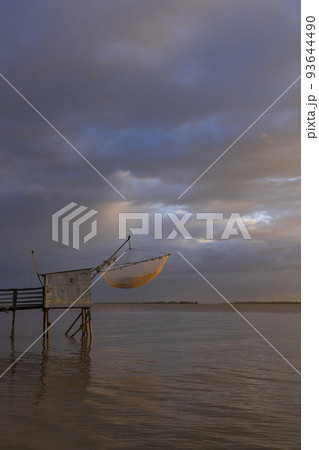 Traditional fishing hut on river Gironde, Bordeaux, Aquitaine, France Traditional fishing hut on river Gironde, Bordeaux, Aquitaine, France 93644490