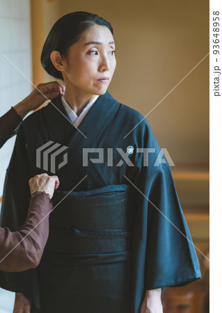 mourning kimono 93648958
