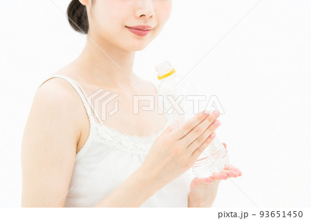 女性・美容・水  93651450