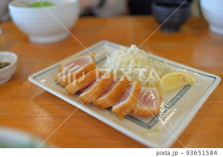 千葉 金谷 マグロレアカツ 93651584