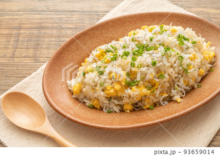 手作りしらすチャーハン 手作りしらすチャーハン 93659014