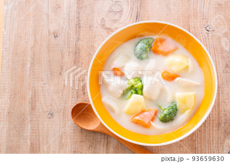 チキンクリームシチュー チキンクリームシチュー 93659630