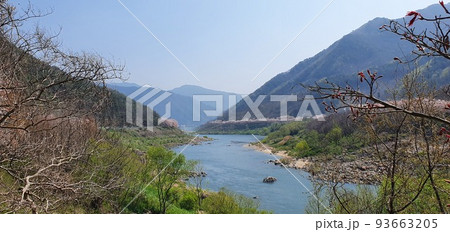 晴れ 観光地 川 93663205
