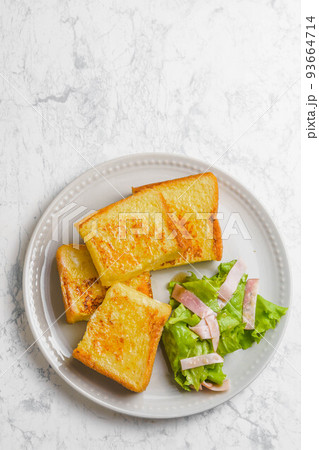 フレンチトースト フレンチトースト 93664714