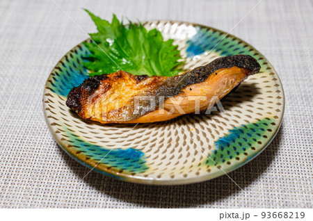 鱒の西京焼き 鱒の西京焼き 93668219
