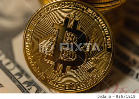 米ドル紙幣と仮想通貨 電卓 米ドル紙幣と仮想通貨 電卓 93671819