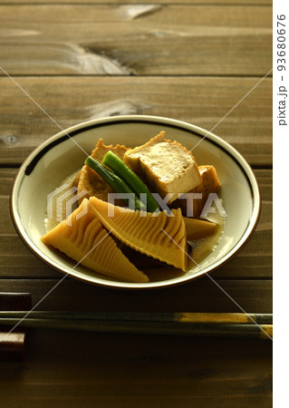 たけのこと厚揚げの煮物 たけのこと厚揚げの煮物 93680676