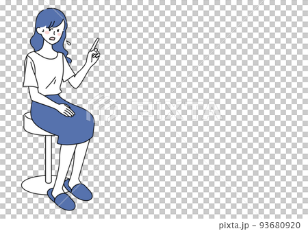 椅子に座る若い女性 93680920