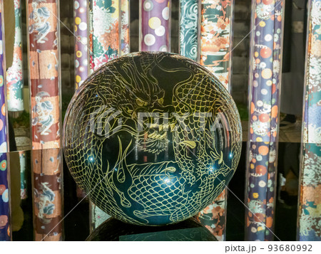 京都の初冬のイルミネーション 93680992