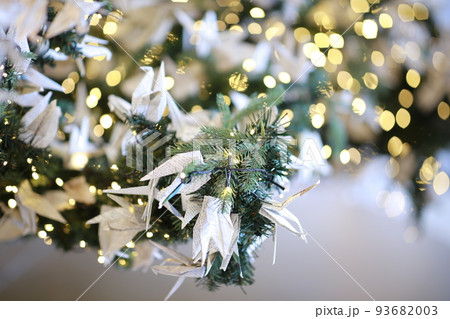 金の クリスマス クリスマスツリー 93682003