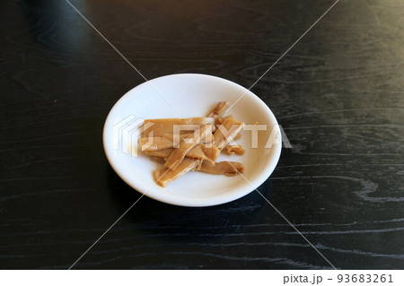 ラーメン用の追加トッピング 93683261