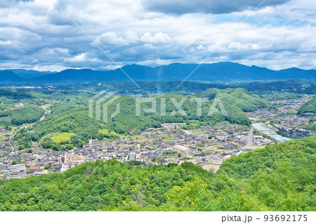 【大山展望台より美作市内を一望】 岡山県美作市巨勢 【大山展望台より美作市内を一望】 岡山県美作市巨勢 93692175