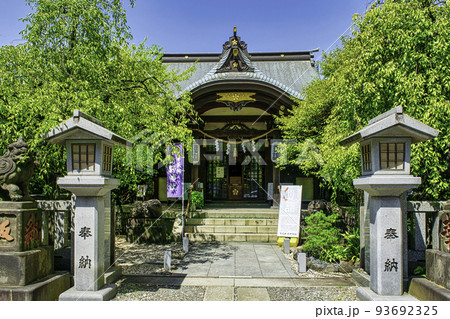 東京都　「牛天神」北野神社　拝殿 93692325