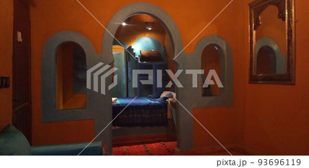 モロッコのサハラ砂漠のオシャレなホテル メルズーガで撮影 2019年9月 モロッコのサハラ砂漠のオシャレなホテル メルズーガで撮影 2019年9月 93696119