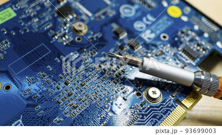 半導体チップ電子部品のイメージ 93699003