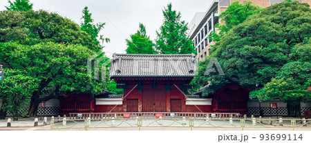 東京本郷・東大赤門 東京本郷・東大赤門 93699114