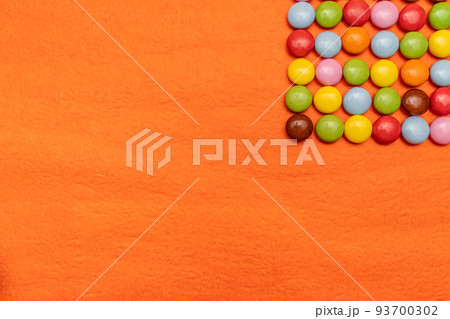 右上マーブルチョコレート　コピースペース 93700302
