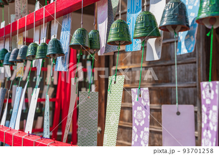 小渡夢かけ風鈴、山里に風鈴の音色が響く〈愛知県豊田市〉 小渡夢かけ風鈴、山里に風鈴の音色が響く〈愛知県豊田市〉 93701258