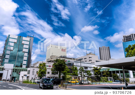 日本の川崎都市景観　川崎駅などを望む 93706726