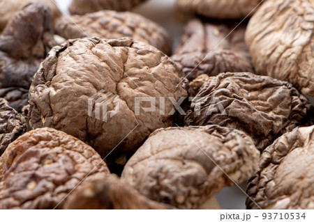 干ししいたけ。 93710534