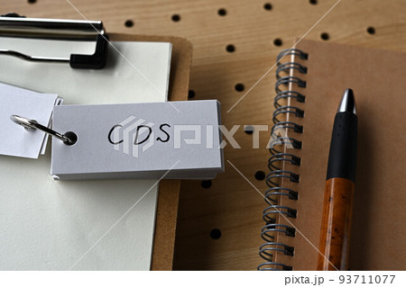 credit default swapの頭文字が書かれた単語帳 credit default swapの頭文字が書かれた単語帳 93711077