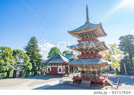 成田山新勝寺　三重塔　一切経蔵　鐘楼 93717639