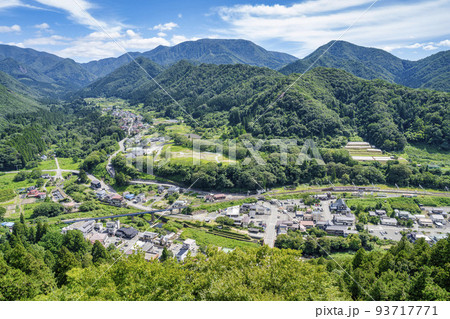 夏の山寺（立石寺）　磐司祠からみた街並み　俯瞰　山形県山形市 93717771