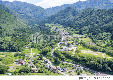夏の山寺(立石寺) 磐司祠からみた街並み 俯瞰 山形県山形市 夏の山寺(立石寺) 磐司祠からみた街並み 俯瞰 山形県山形市 93717772