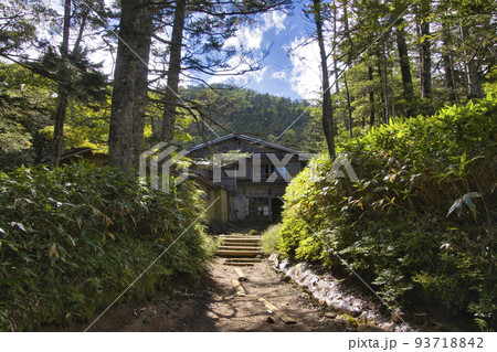 御嶽山　行場山荘　長野県木曽町 93718842