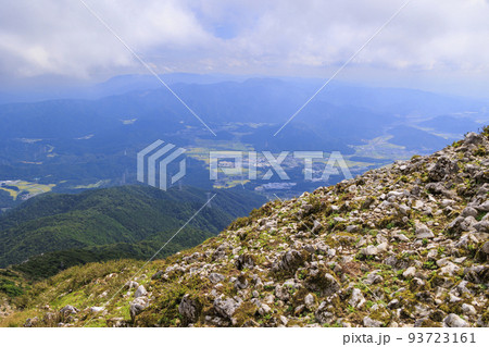 晩夏の伊吹山 93723161