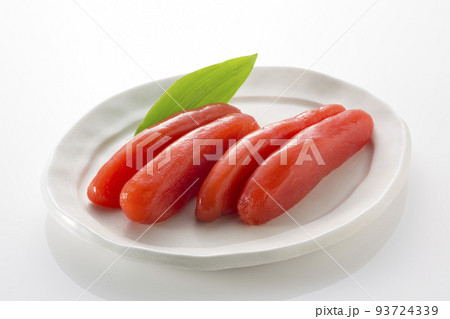 器に盛られたタラコ 器に盛られたタラコ 93724339