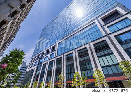 東京メトロ「茅場町」駅前の複合施設「KABUTO ONE」のビルディング 東京メトロ「茅場町」駅前の複合施設「KABUTO ONE」のビルディング 93724676