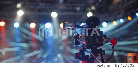 stream at a concert in a hall without spectators 93727005