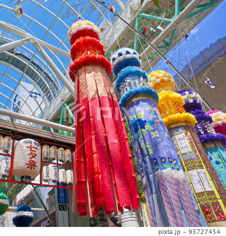 仙台七夕まつり（宮城県仙台市） 93727454