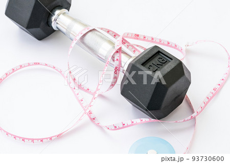 ダンベルとメジャー 93730600