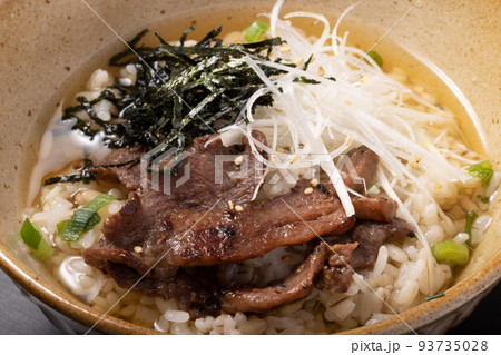 牛タン茶漬け 93735028