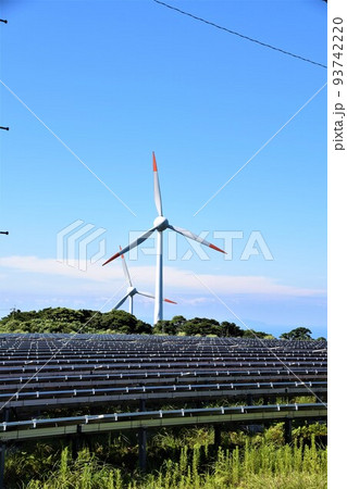 長島夢追い元気発電所 ソーラーと風力のハイブリッド発電 (エネルギーの安全保障関連) 長島夢追い元気発電所 ソーラーと風力のハイブリッド発電 (エネルギーの安全保障関連) 93742220