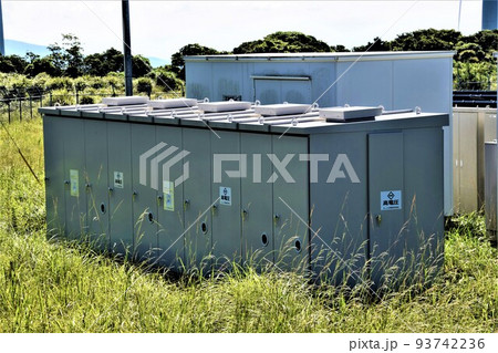 長島夢追い元気発電所 ソーラーと風力のハイブリッド発電 (エネルギーの安全保障関連) 長島夢追い元気発電所 ソーラーと風力のハイブリッド発電 (エネルギーの安全保障関連) 93742236