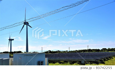 長島夢追い元気発電所 ソーラーと風力のハイブリッド発電 (エネルギーの安全保障関連) 長島夢追い元気発電所 ソーラーと風力のハイブリッド発電 (エネルギーの安全保障関連) 93742255