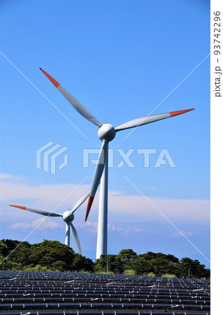 長島夢追い元気発電所 ソーラーと風力のハイブリッド発電 (エネルギーの安全保障関連) 長島夢追い元気発電所 ソーラーと風力のハイブリッド発電 (エネルギーの安全保障関連) 93742296