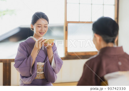 和室 着物 習い事 和室 着物 習い事 93742330