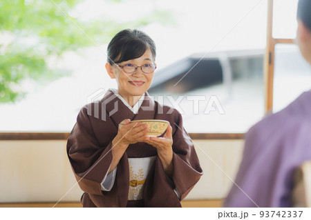 和室　着物　習い事　 93742337