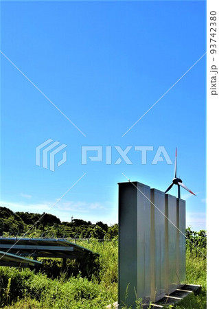 長島夢追い元気発電所 ソーラーと風力のハイブリッド発電 (エネルギーの安全保障関連) 長島夢追い元気発電所 ソーラーと風力のハイブリッド発電 (エネルギーの安全保障関連) 93742380