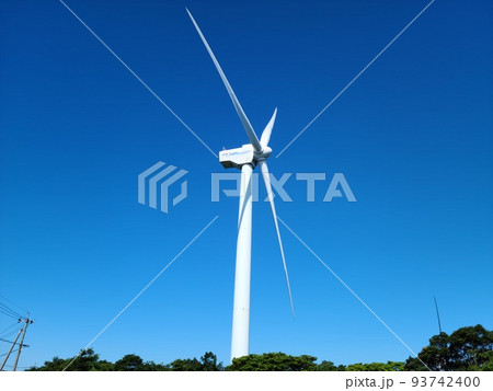 長島夢追い元気発電所 ソーラーと風力のハイブリッド発電 (エネルギーの安全保障関連) 長島夢追い元気発電所 ソーラーと風力のハイブリッド発電 (エネルギーの安全保障関連) 93742400