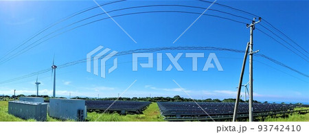 長島夢追い元気発電所 ソーラーと風力のハイブリッド発電 (エネルギーの安全保障関連) 長島夢追い元気発電所 ソーラーと風力のハイブリッド発電 (エネルギーの安全保障関連) 93742410