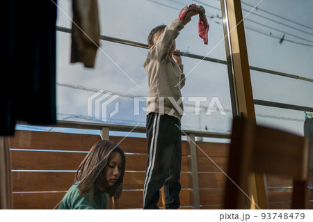 8 years old & 13 years old 8 years old & 13 years old 93748479