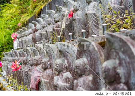 京都　狸谷山不動院の石仏 93749931
