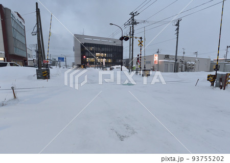 冬の北海道稚内市の風景 冬の北海道稚内市の風景 93755202